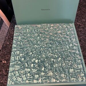 TIFFANY & CO. NEW IN BOX SIERRA GEOMETRIC ROCK CUT PLATTER 12 INCHES..GORGEOUS